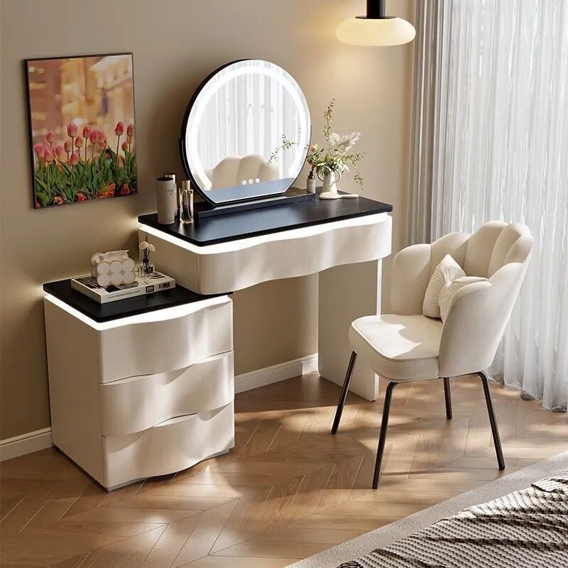 Dressers & Mirrors