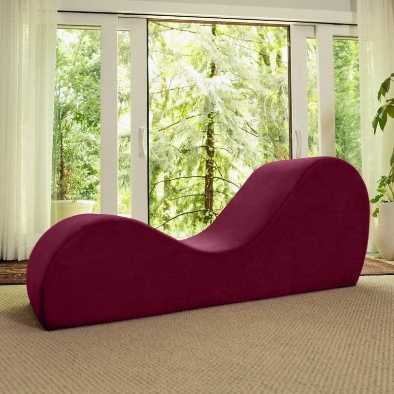 Chaise Lounge