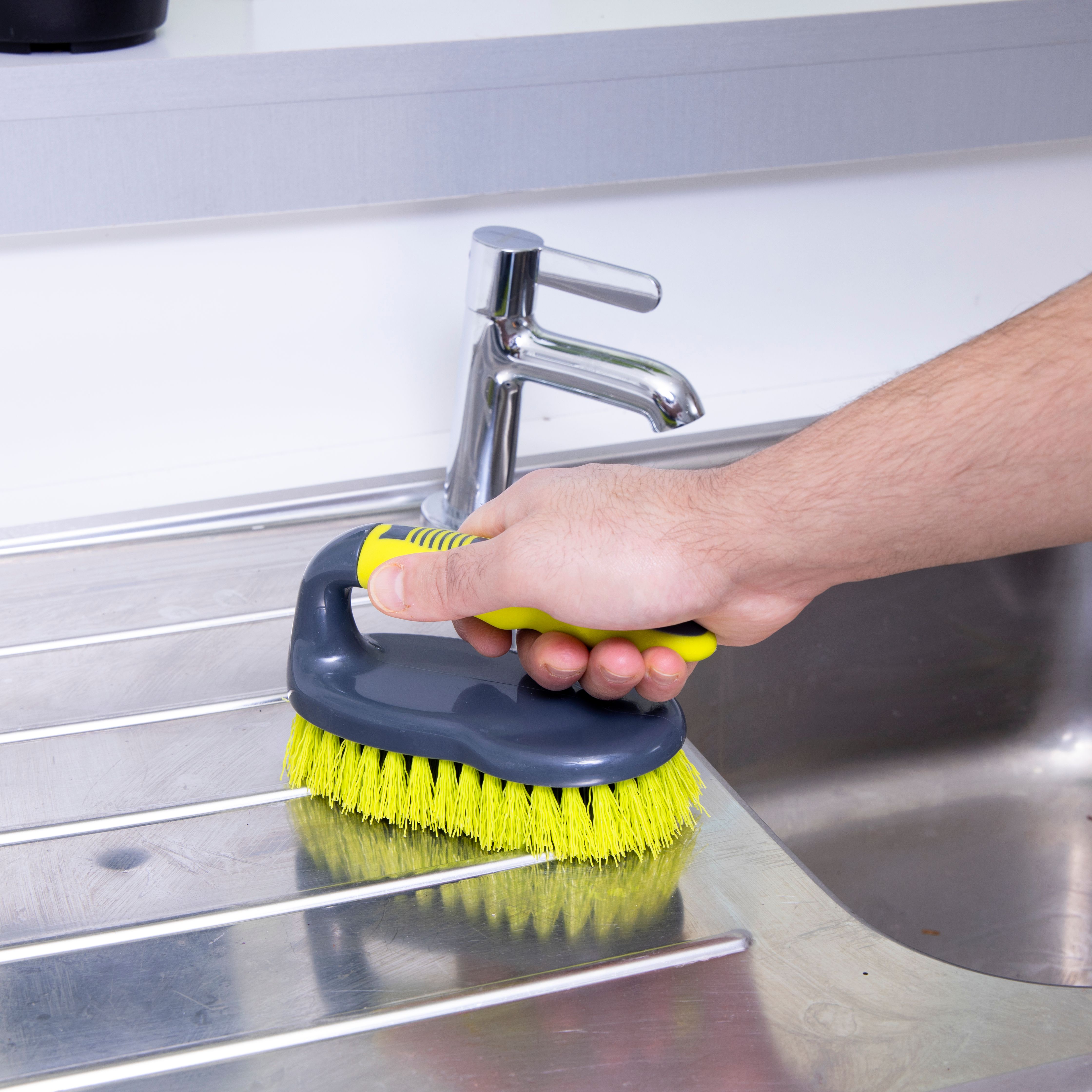 Cleaning Mops And Accessories